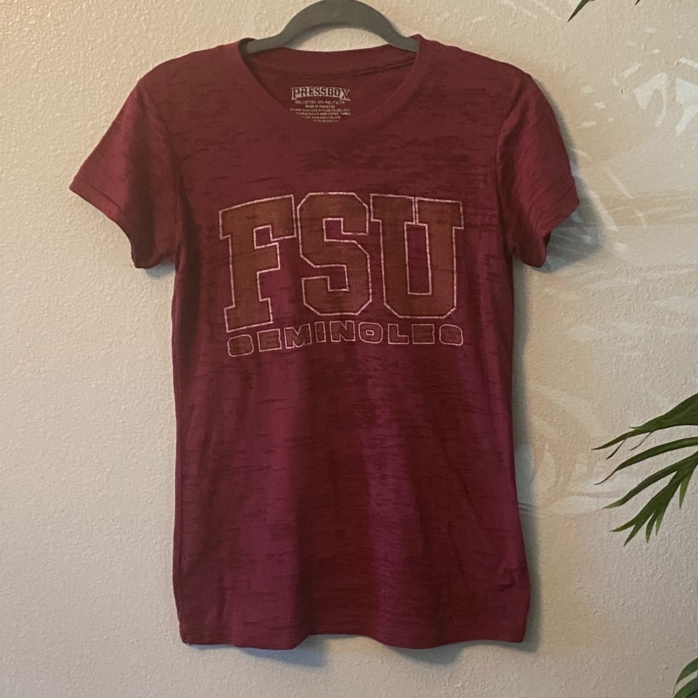 🏈Pressbox FSU Distressed T-Shirt Jr. Size Large